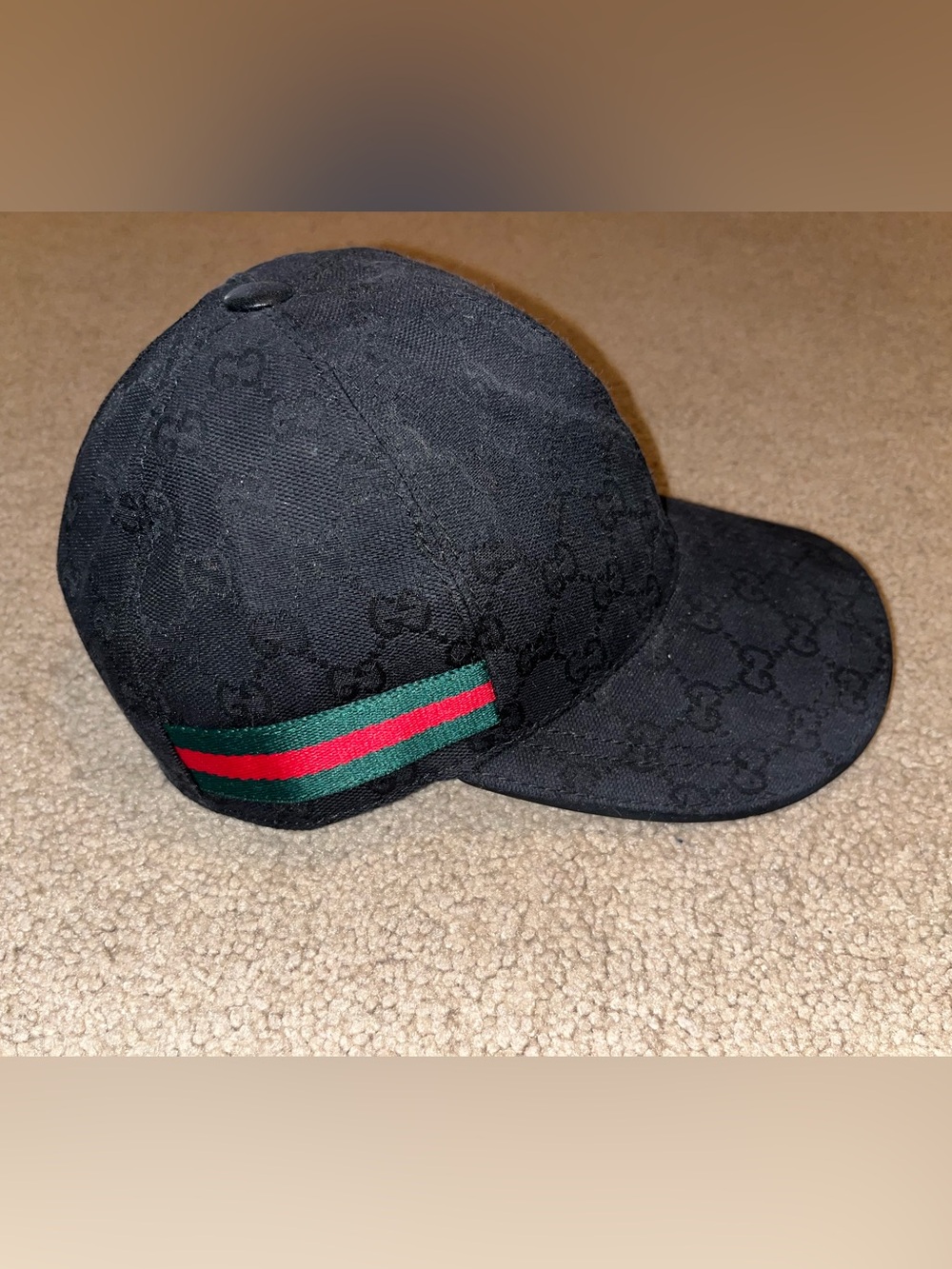 Men’s Black Cap with Green and Red Stripe